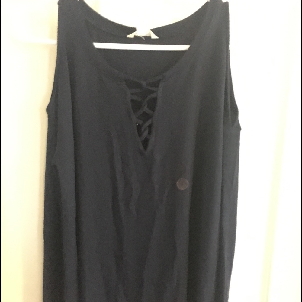 Aeropostale open shoulder long sleeve sweater